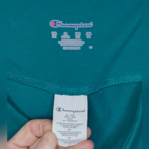 Champion Bike Shorts Stretch Wide Waist Band Size 2XL (Comfy on Size 8/10 also!) - Picture 4 of 7